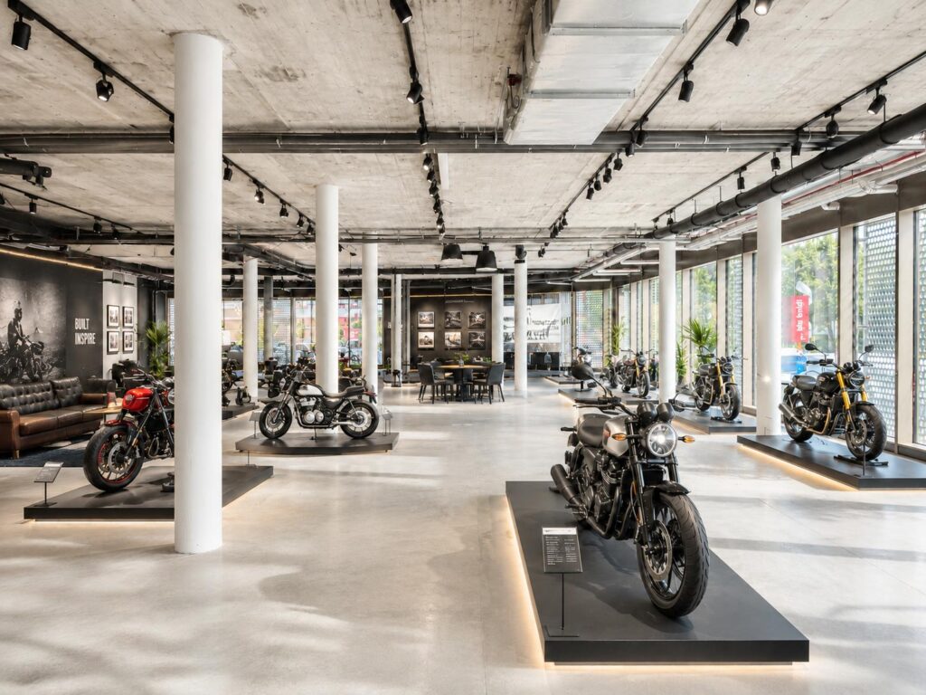 ausbau und einrichtungsbeispiel motorradausstelung